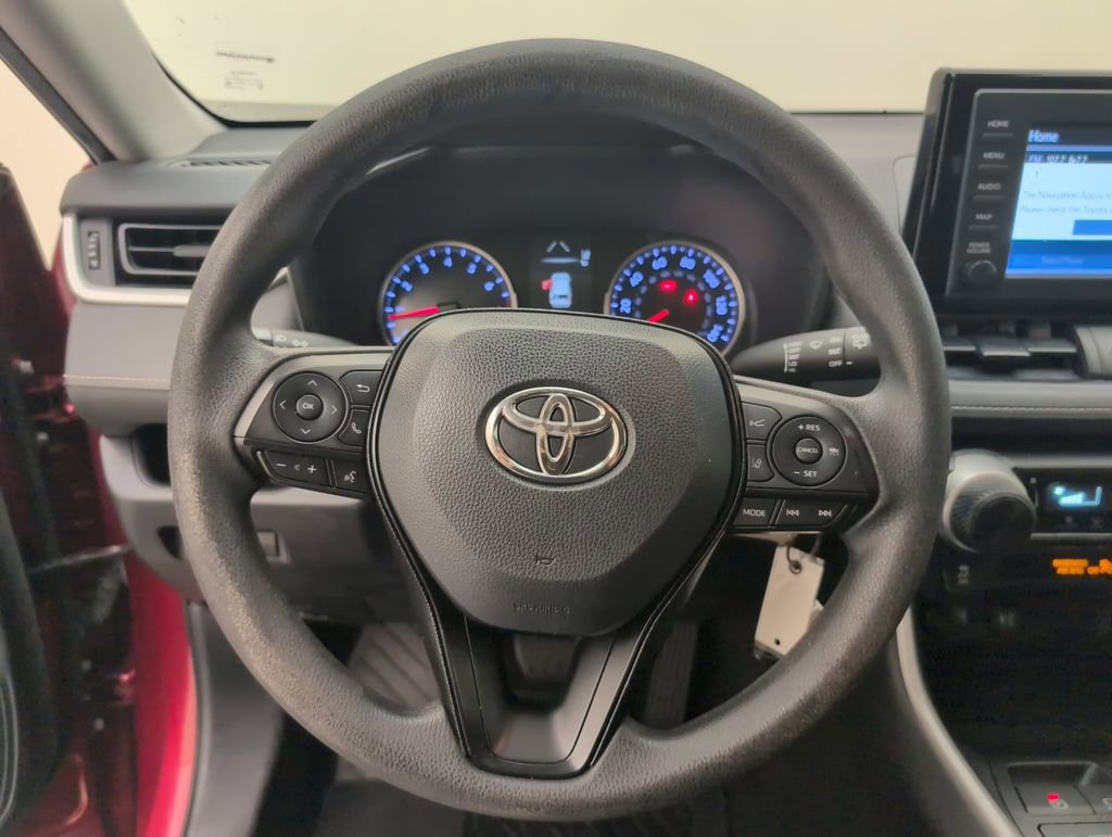 Used 2019 Toyota RAV4 LE AWD/4WD image 32