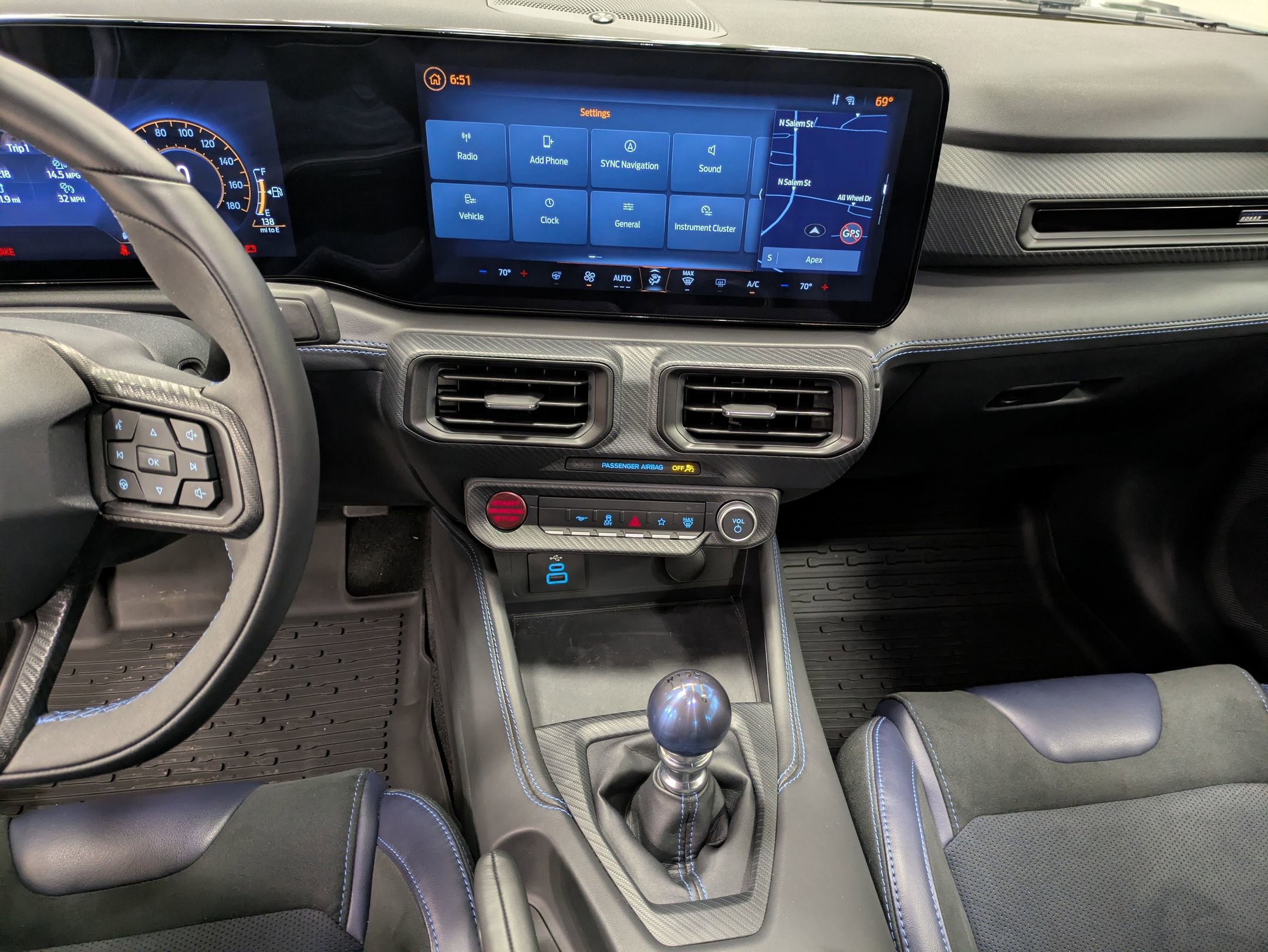 Certified 2025 Ford Mustang Dark Horse image 22