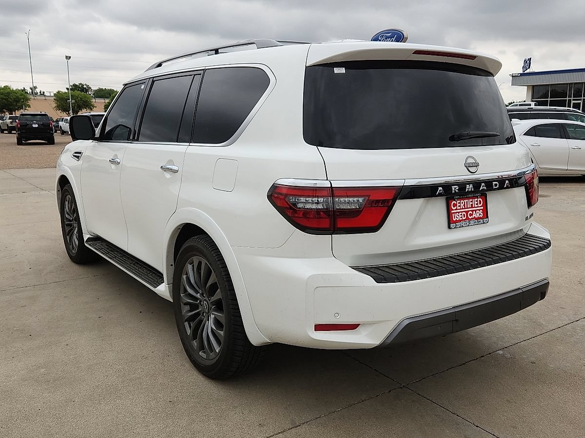 Used 2023 Nissan Armada Platinum w/ Captain's Chairs Package RWD image 2