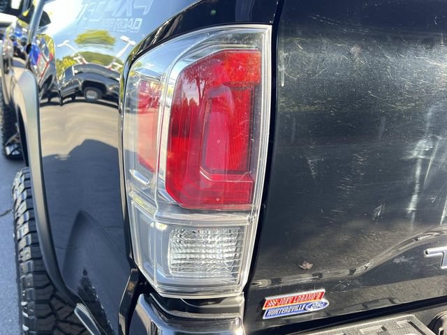 Used 2021 Toyota Tacoma TRD Off-Road w/ TRD Premium Off Road Package AWD/4WD image 13
