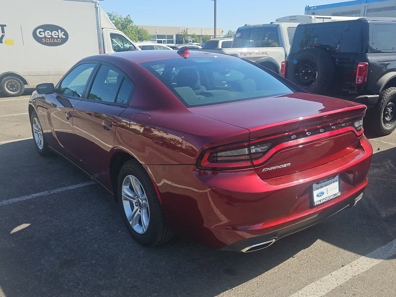 Used 2023 Dodge Charger SXT RWD image 6