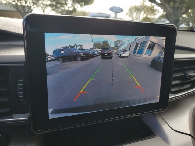 Certified 2023 Ford Explorer XLT w/ Equipment Group 202A image 28