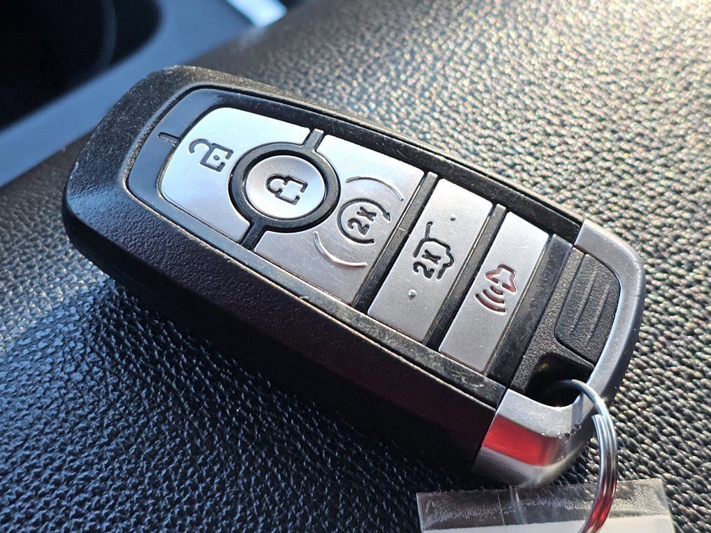 Certified 2023 Ford Expedition Max XLT image 33