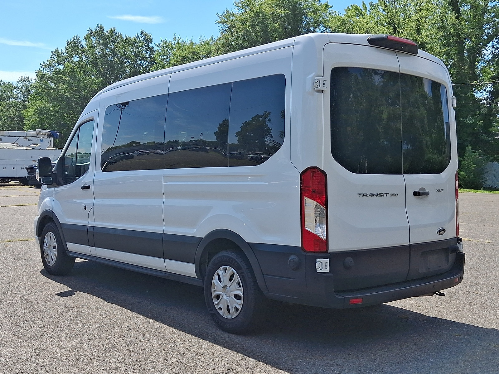 Certified 2024 Ford Transit 350 XLT RWD image 5