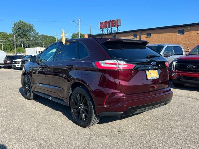Certified 2024 Ford Edge ST-Line AWD/4WD image 5