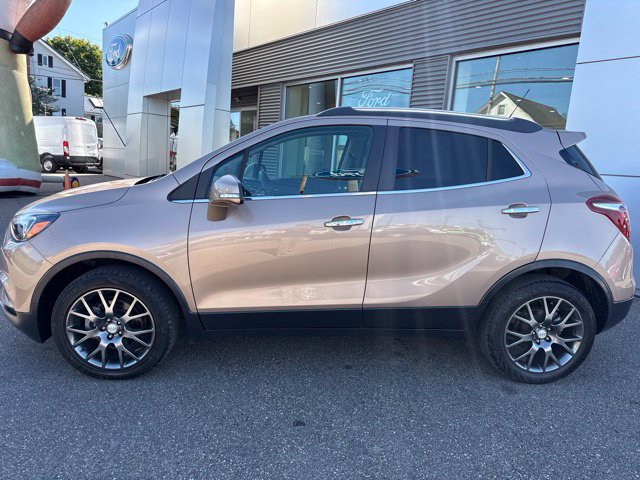 Used 2019 Buick Encore Sport Touring AWD/4WD image 9