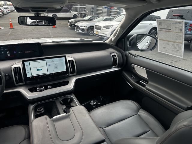 Certified 2025 Ford Expedition Max Active image 18