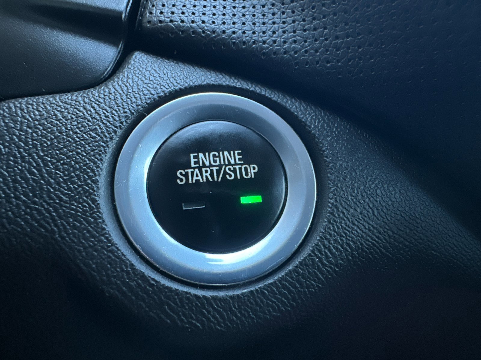 Used 2019 Chevrolet Equinox Premier image 23