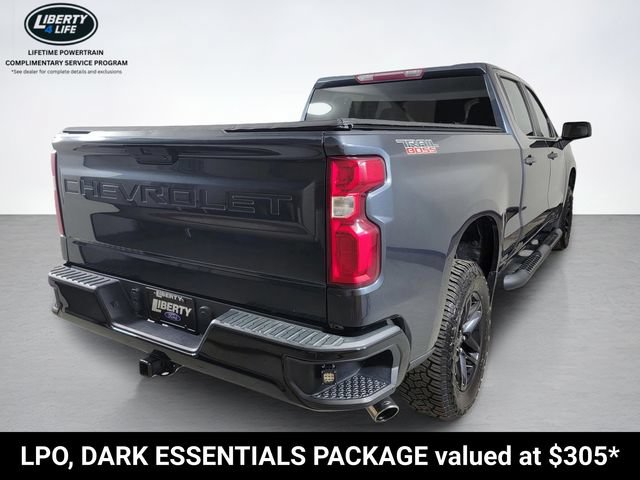 Used 2021 Chevrolet Silverado 1500 Custom Trail Boss w/ LPO, Dark Essentials Package AWD/4WD image 3