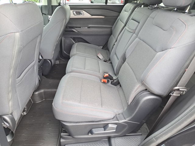 Certified 2025 Ford Explorer Active image 13