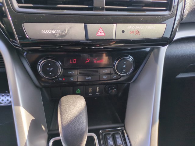 Used 2024 Mitsubishi Eclipse Cross AWD image 25