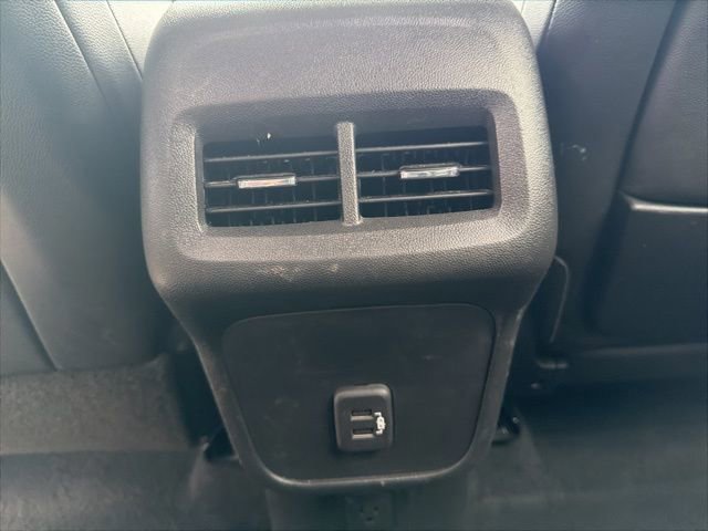 Used 2022 GMC Terrain SLT image 18