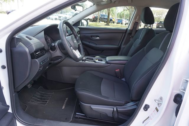 Used 2025 Nissan Sentra SV image 23