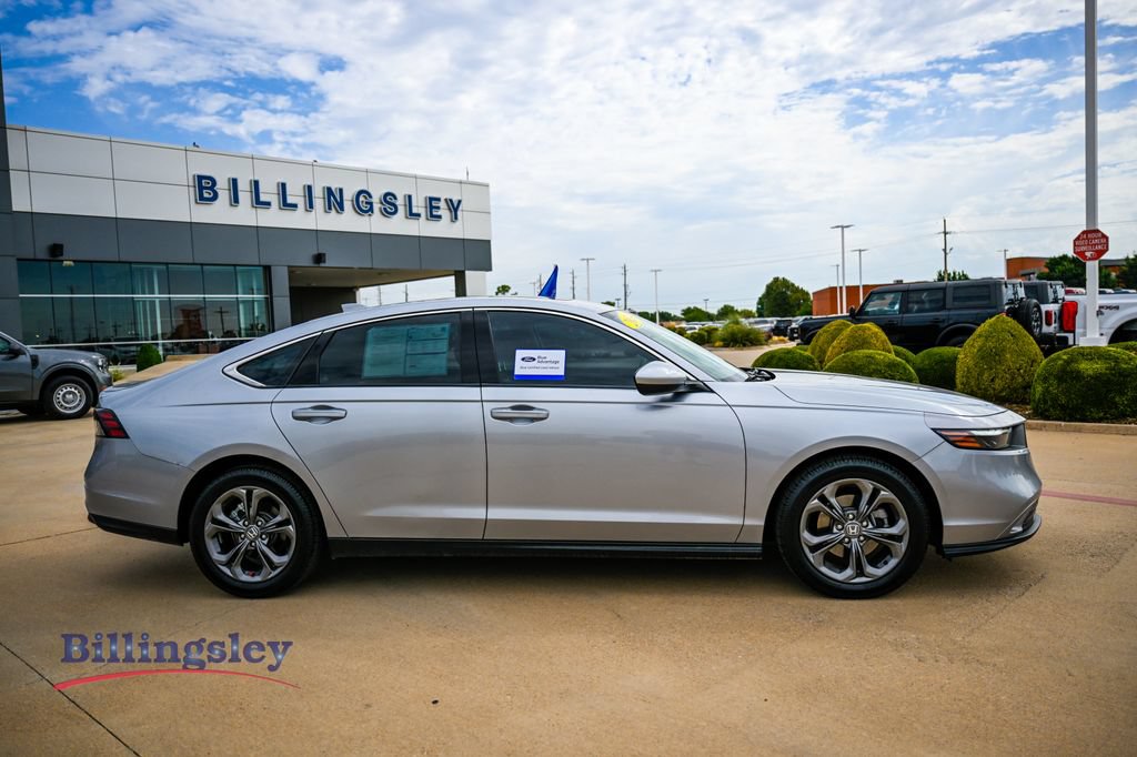 Used 2024 Honda Accord EX image 8