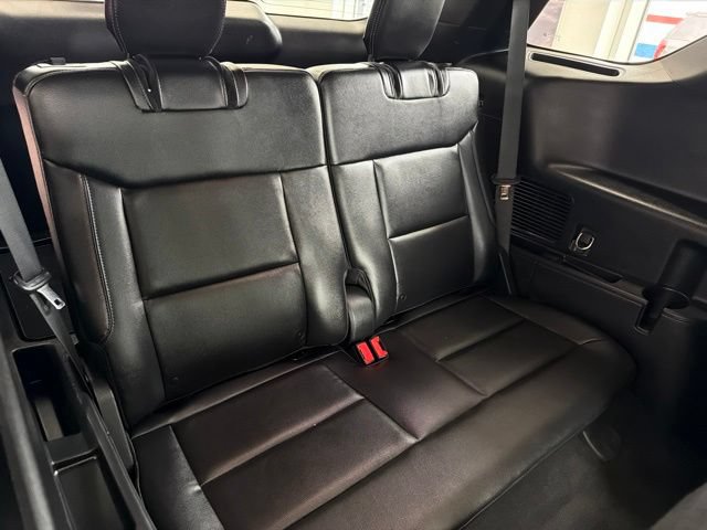 Certified 2023 Ford Explorer ST w/ Technology Package AWD/4WD image 11