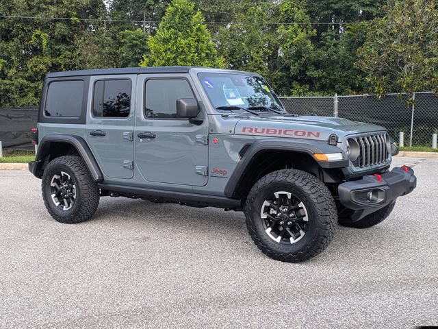 Used 2024 Jeep Wrangler Unlimited Rubicon w/ Technology Group AWD/4WD image 2