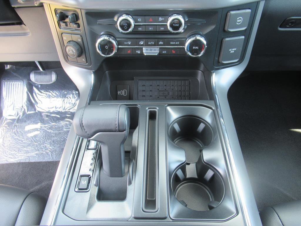 Certified 2025 Ford F150 XLT w/ Equipment Group 303A High image 22