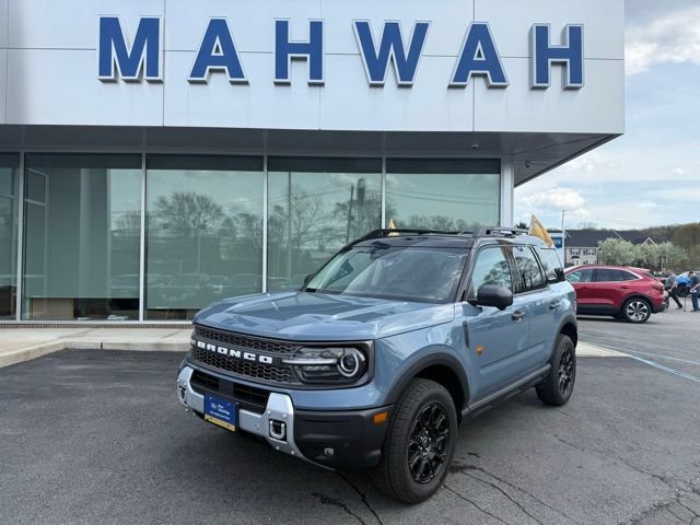 Certified 2025 Ford Bronco Sport Badlands AWD/4WD image 2
