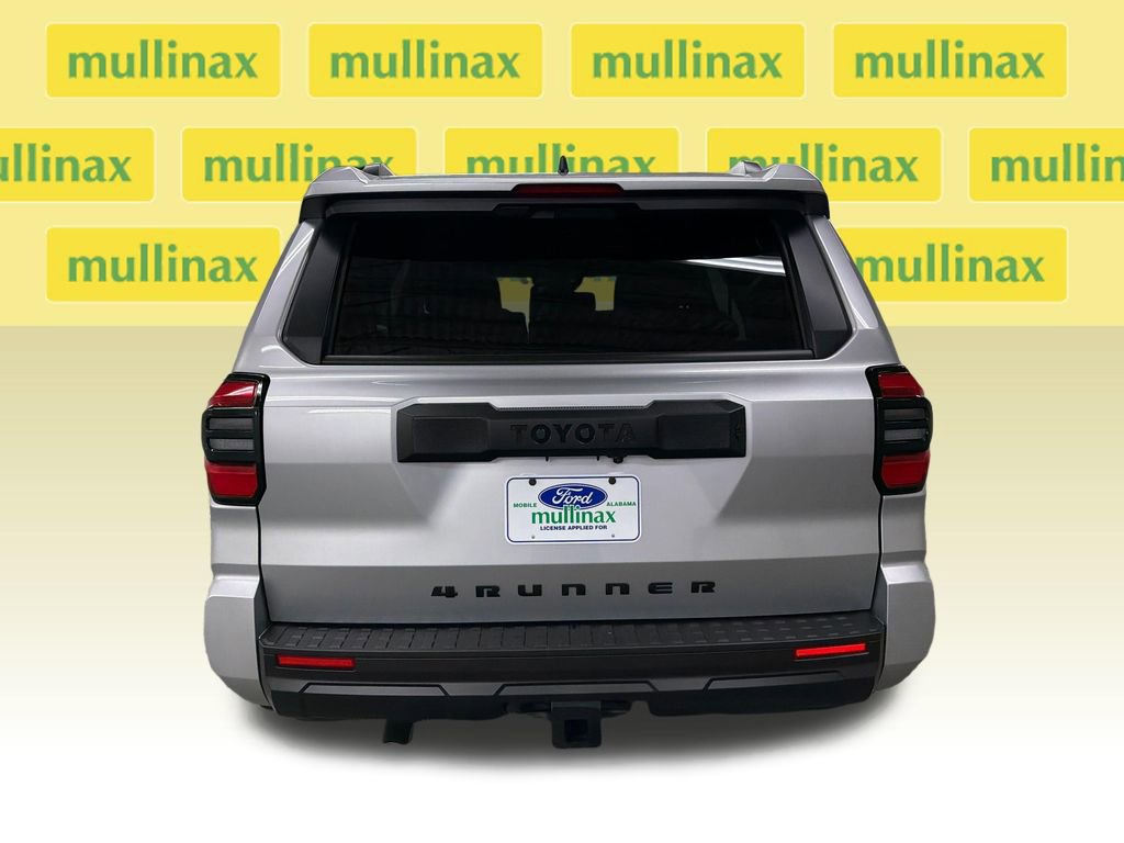 Used 2025 Toyota 4Runner SR5 RWD image 7