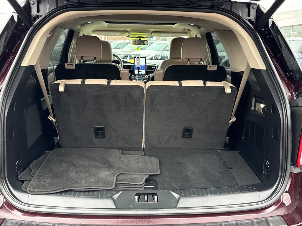Certified 2023 Ford Explorer Limited w/ Limited Technology Package image 8
