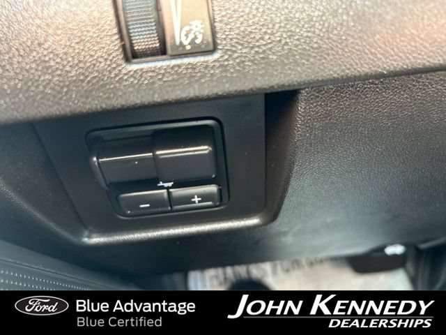 Used 2024 Chevrolet Colorado Trail Boss w/ Technology Package AWD/4WD image 27