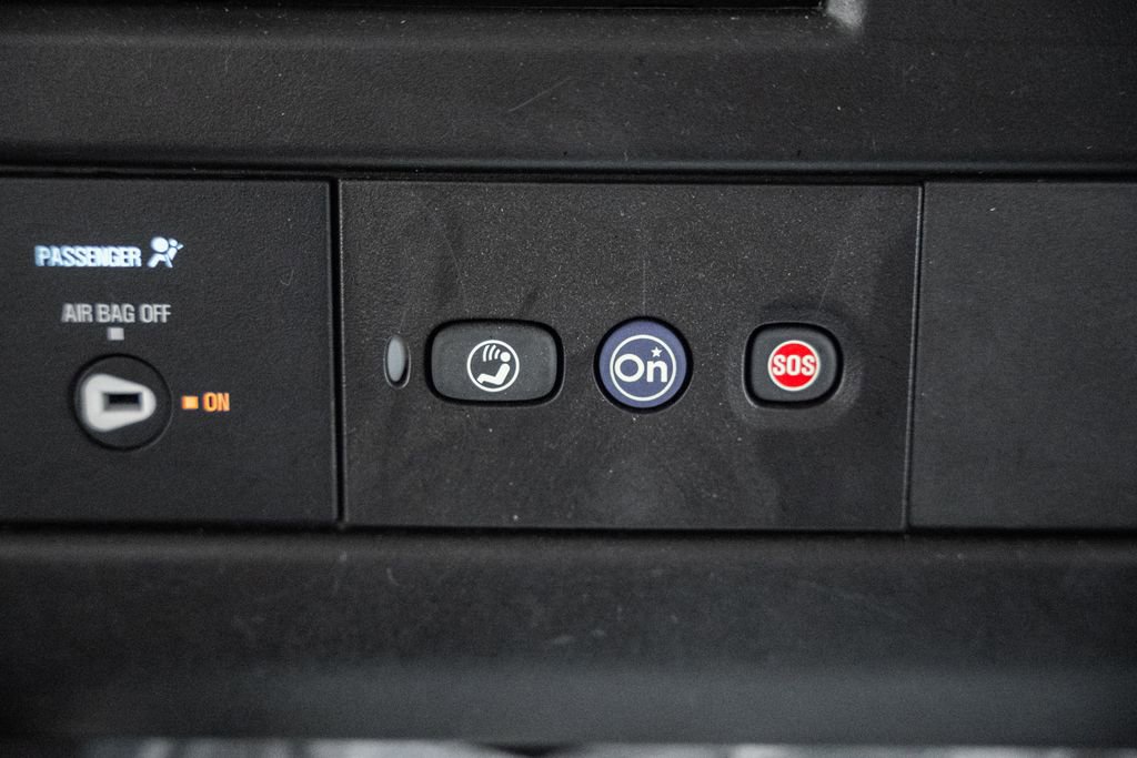 Used 2024 GMC Savana 2500 w/ Driver Convenience Package image 28