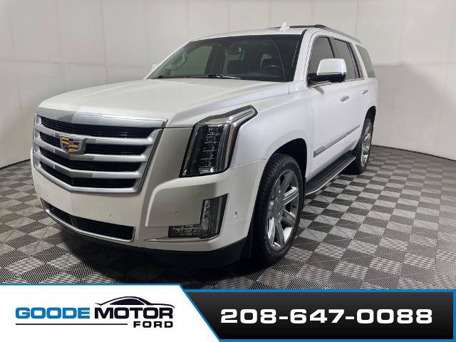 Used 2019 Cadillac Escalade Premium Luxury AWD/4WD image 4