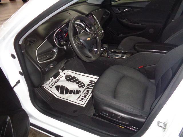 Used 2024 Chevrolet Malibu LT image 8