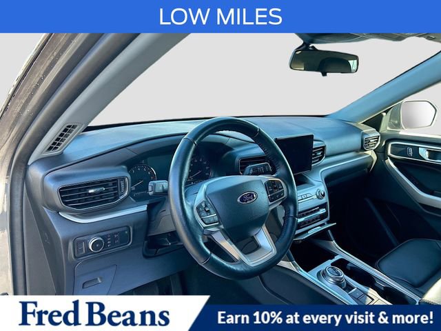 Certified 2022 Ford Explorer XLT w/ Equipment Group 202A image 13