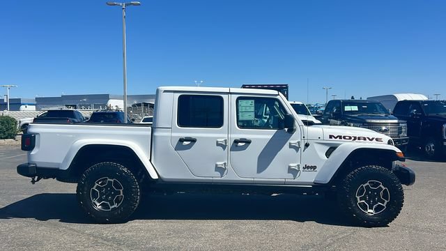 Used 2023 Jeep Gladiator Mojave w/ Cold Weather Group AWD/4WD image 2