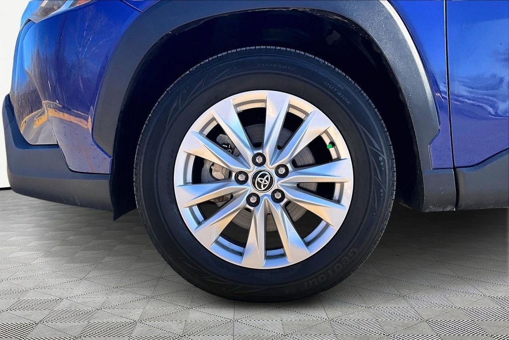 Used 2022 Toyota Corolla Cross LE FWD image 10
