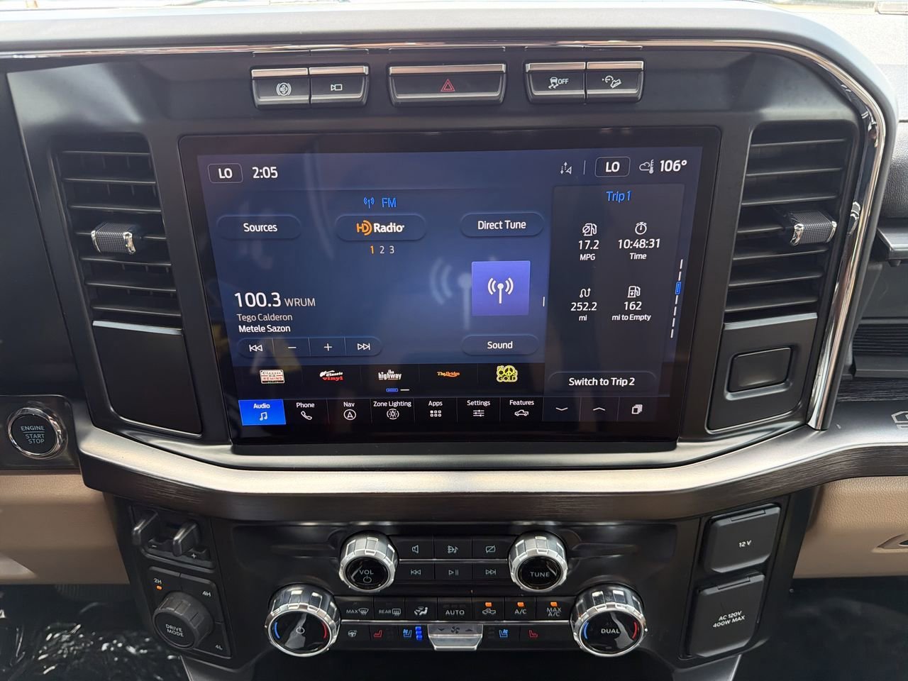 Certified 2024 Ford F250 Lariat w/ Chrome Package AWD/4WD image 19