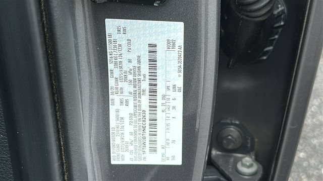 Certified 2022 Ford F350 Platinum AWD/4WD image 32