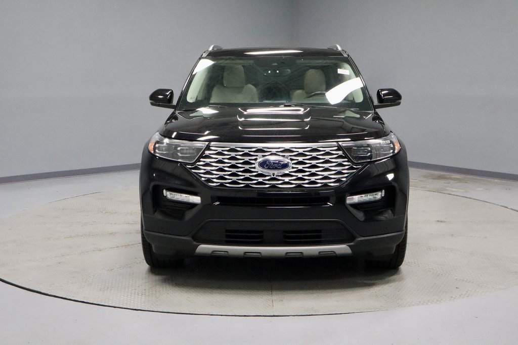 Certified 2023 Ford Explorer Platinum w/ Class IV Trailer Tow Package image 7