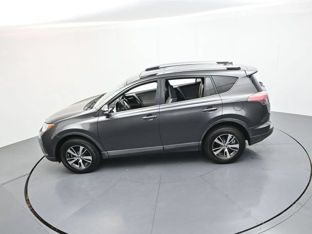 Used 2017 Toyota RAV4 XLE FWD image 40