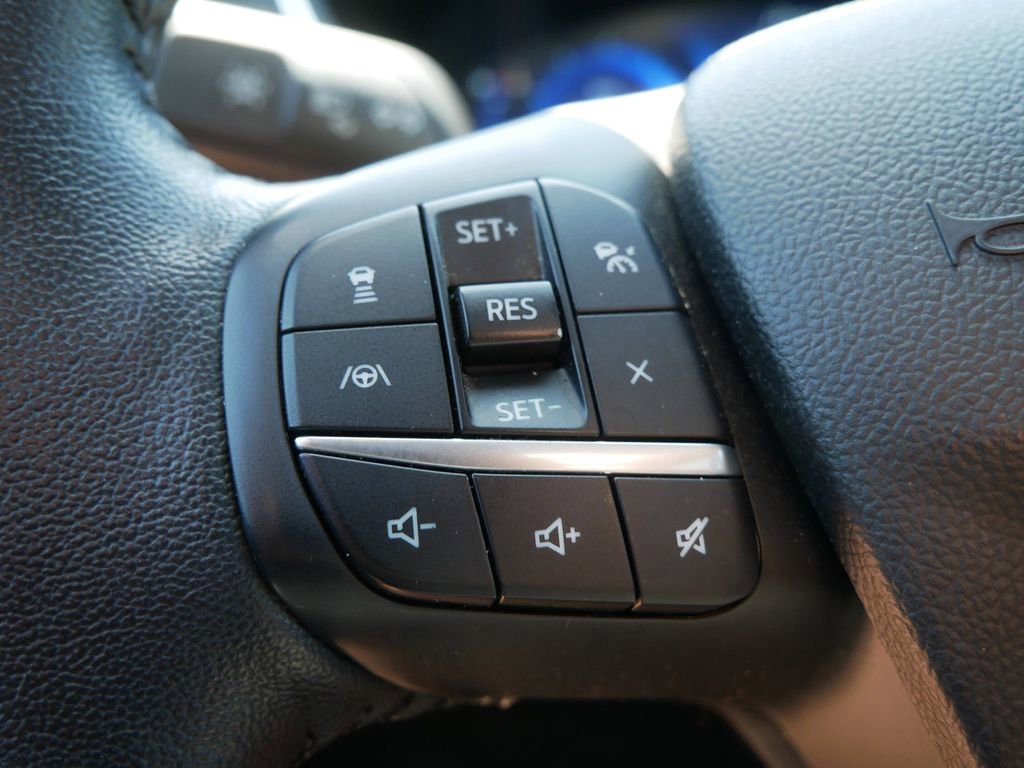 Certified 2020 Ford Escape Titanium AWD/4WD image 27
