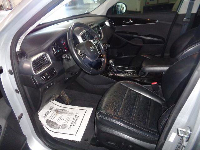 Used 2019 Kia Sorento EX image 10