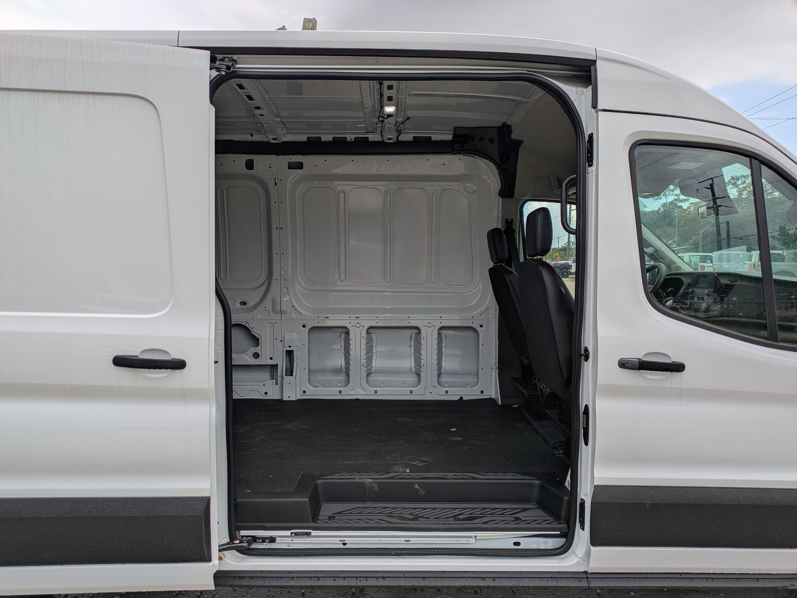 Certified 2024 Ford Transit 250 148 Medium Roof RWD image 13