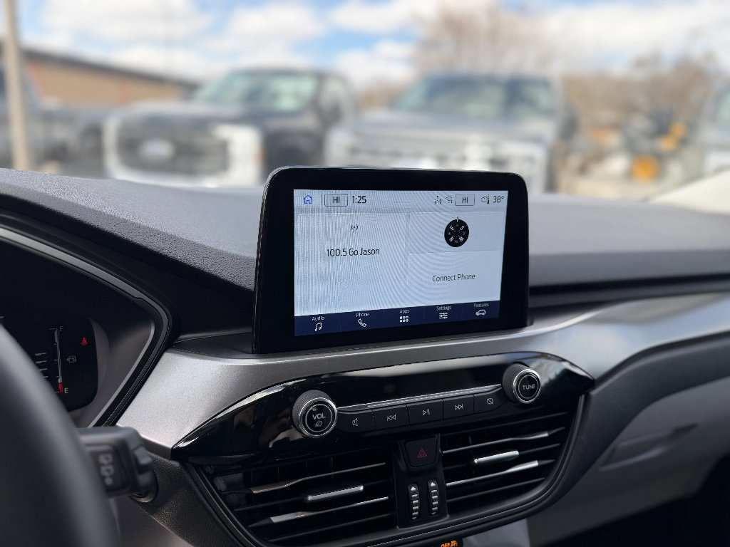 Certified 2023 Ford Escape Active AWD/4WD image 18