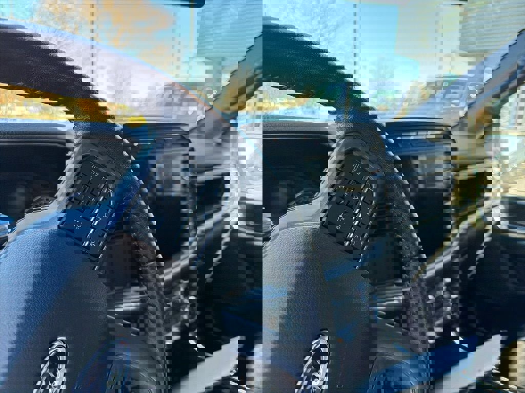 Certified 2022 Ford F150 XLT w/ Equipment Group 302A High image 13