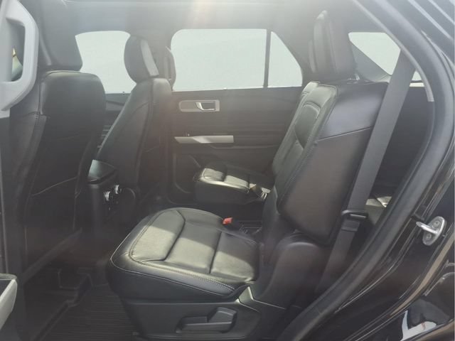 Certified 2024 Ford Explorer Limited w/ Equipment Group 301A AWD/4WD image 9