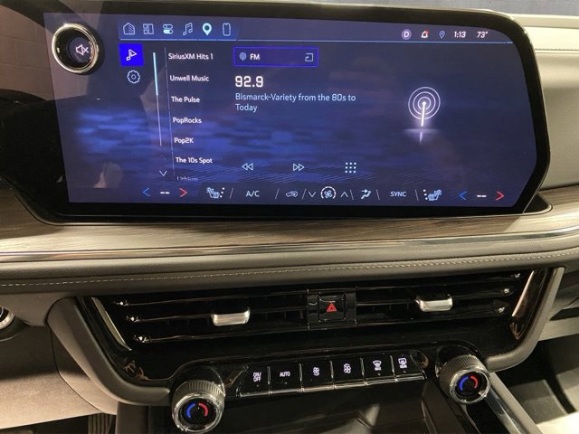 Used 2026 Chevrolet Suburban Z71 AWD/4WD image 16