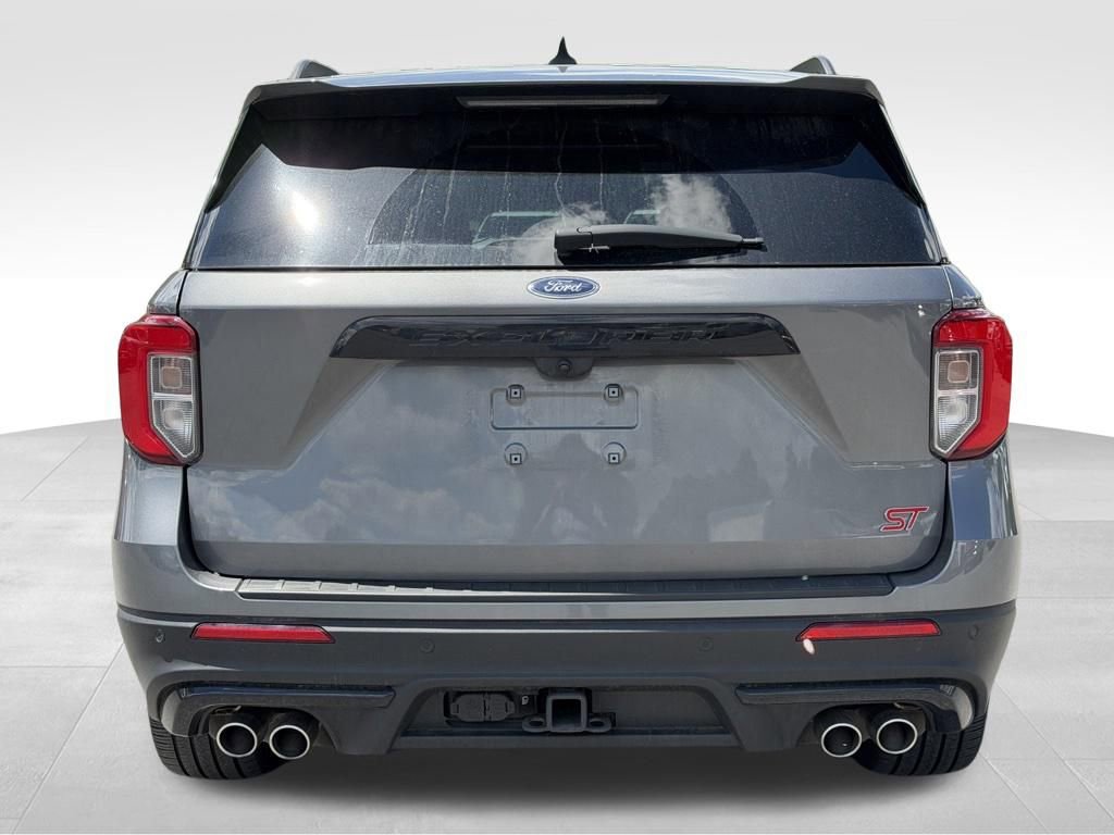 Certified 2024 Ford Explorer ST w/ Equipment Group 401A AWD/4WD image 5