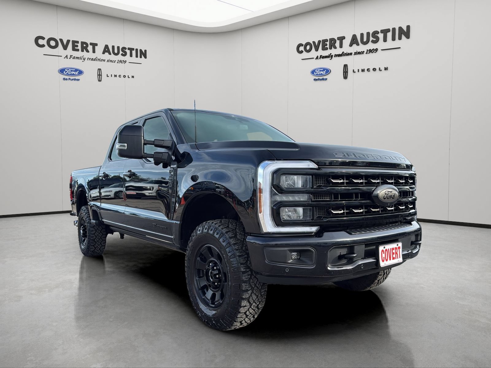 Certified 2026 Ford F250 King Ranch w/ Tremor Off-Road Package AWD/4WD image 7