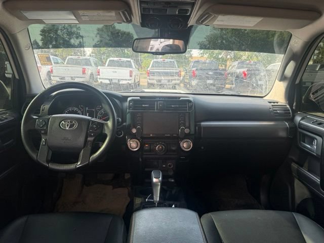 Used 2022 Toyota 4Runner TRD Off-Road Premium AWD/4WD image 2