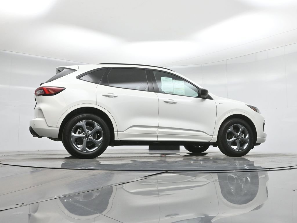 Certified 2023 Ford Escape ST-Line w/ Tech Pack #1 image 49