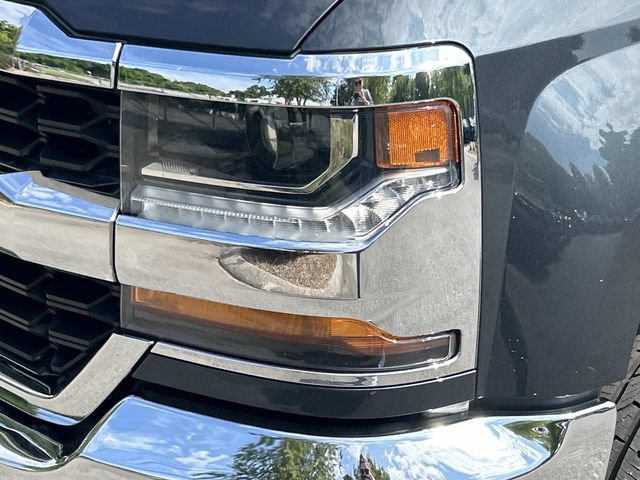 Used 2019 Chevrolet Silverado 1500 LT w/ All Star Edition AWD/4WD image 9