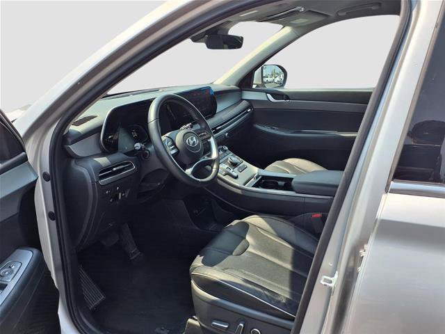 Used 2025 Hyundai Palisade SEL FWD image 19