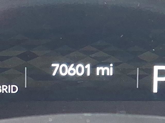 Used 2022 Jeep Wrangler Unlimited Sahara w/ Cold Weather Group image 20