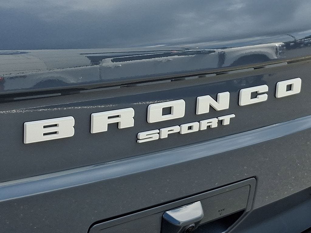 Certified 2025 Ford Bronco Sport Badlands w/ Badlands Tech Package AWD/4WD image 31